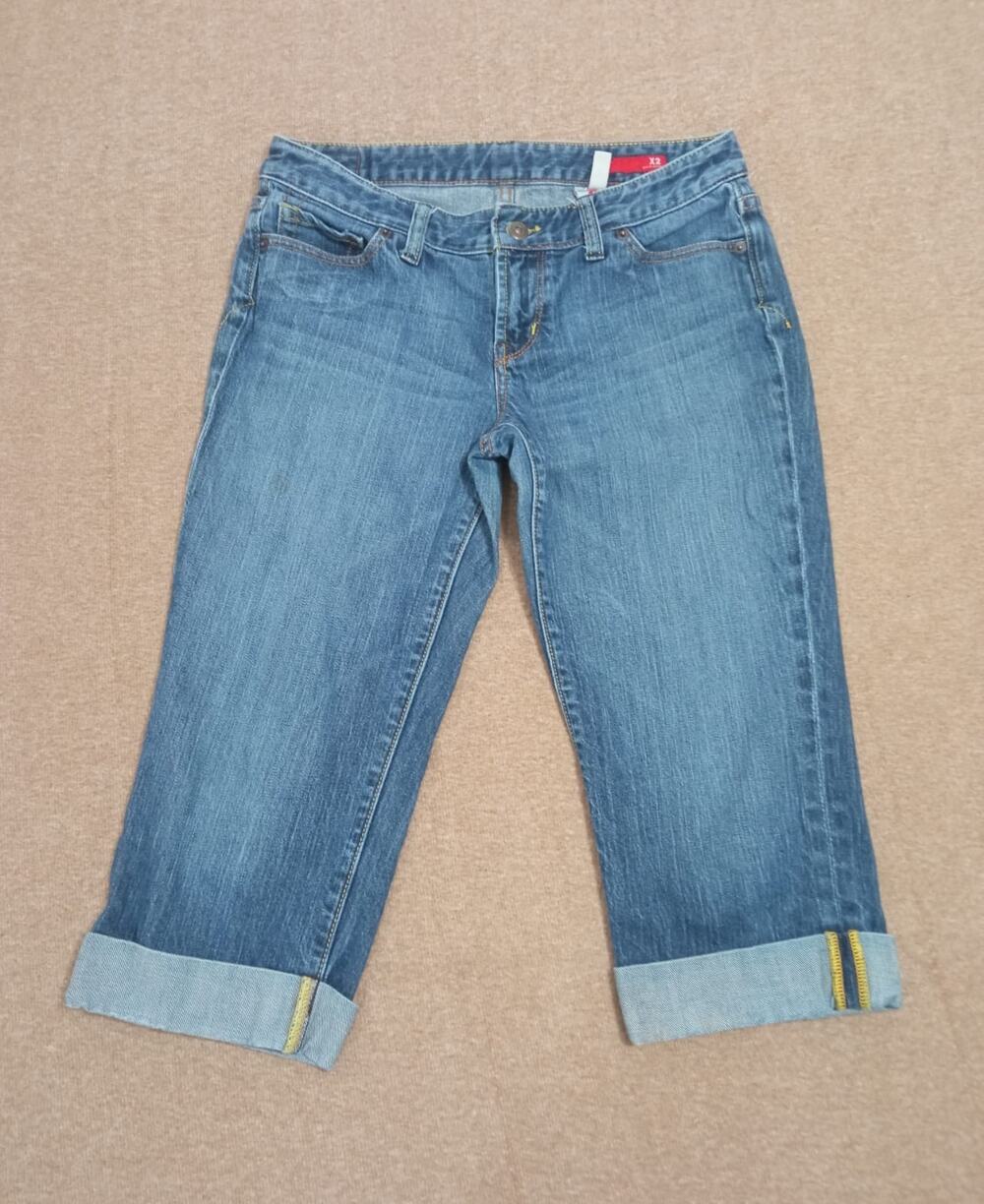Vtg Express X2 Women's Cuffed Capri Jeans Blue Denim Size 8